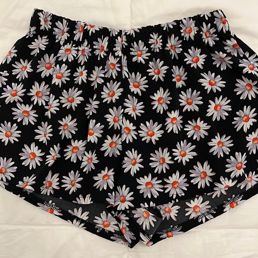Papaya women’s floral shorts
